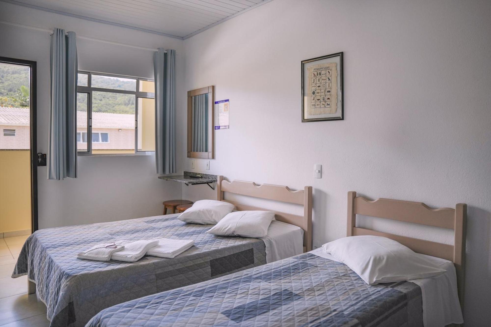 Quarto Duplo Standard